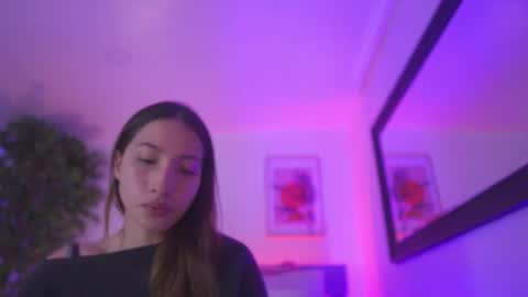 Shopie colucci online show from February 9, 12:18 pm