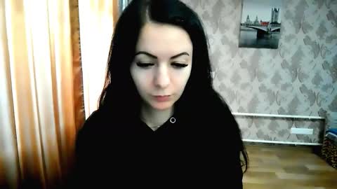 shy_cat_candy online show from October 7, 11:36 am