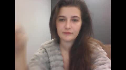 shy_girl98 online show from November 18, 11:15 pm