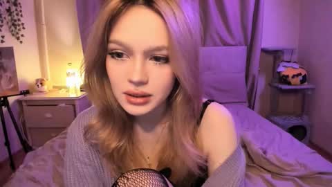 Megan 3 online show from February 11, 10:44 pm