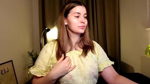 shy_nerd_babyy online show from December 28, 12:35 pm