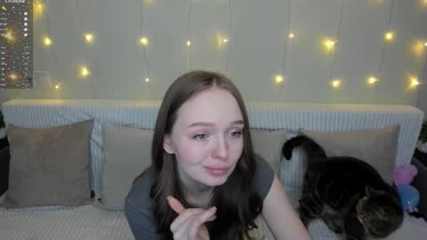 Melissa online show from February 21, 3:35 pm