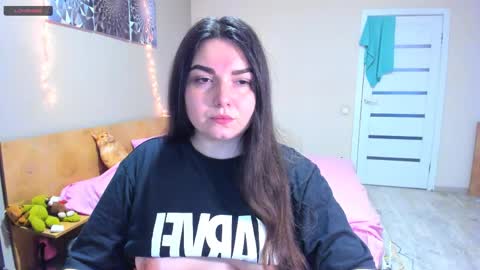 ShyAdalin online show from April 5, 4:39 pm