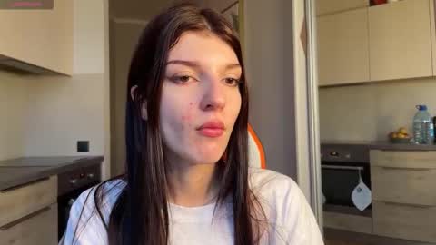 Bella online show from October 25, 6:54 am