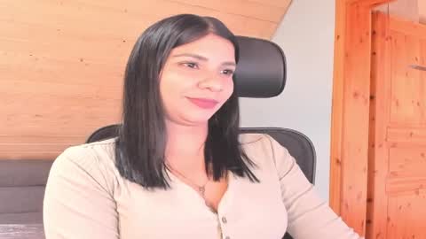 siirena online show from March 5, 12:12 pm