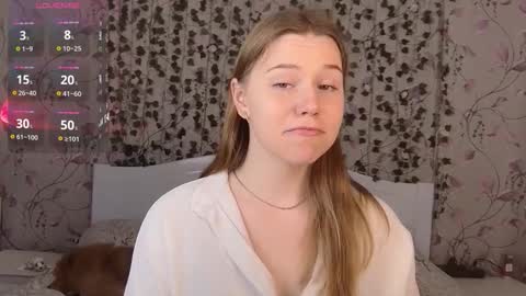 Chloe online show from October 20, 5:10 am