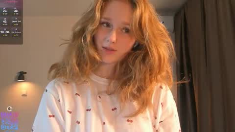 Snapshot of silkencrave chatting on October 17, 6:11 pm Call me Mia online show from October 17, 6:11 pm