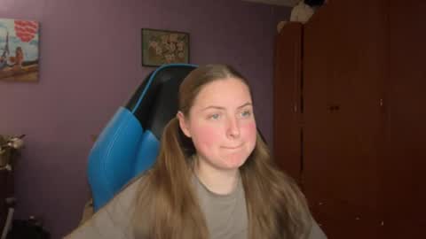 Erica online show from May 10, 6:10 pm
