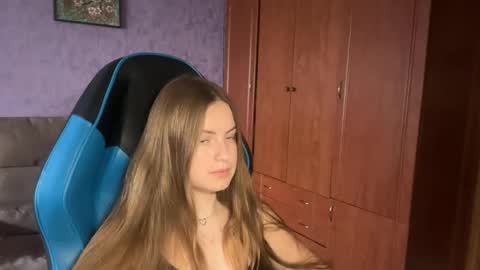 Erica online show from June 7, 12:45 pm