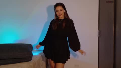 silavna249 online show from February 28, 11:37 pm