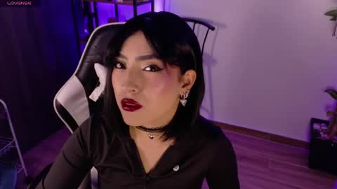 Silvana  online show from May 6, 3:21 am