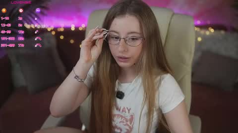  Kristina Kris  online show from April 3, 12:58 pm