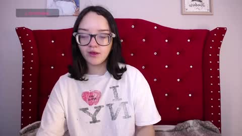 Snapshot of silvia_ls chatting on December 15, 9:42 pm silvia_ls online show from December 15, 9:42 pm