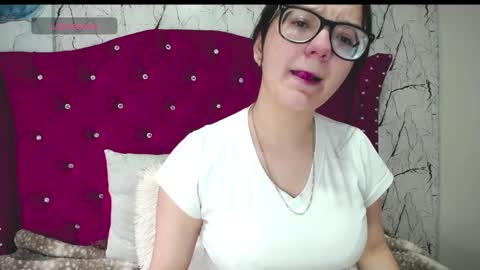 Snapshot of silvia_ls chatting on December 4, 9:46 pm silvia_ls online show from December 4, 9:46 pm