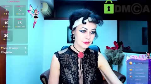 Silvia Wallec online show from February 23, 4:40 pm