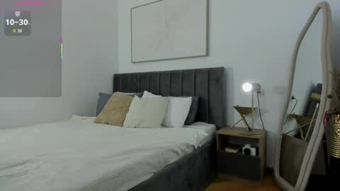 SimonaGerry online show from April 28, 4:38 am