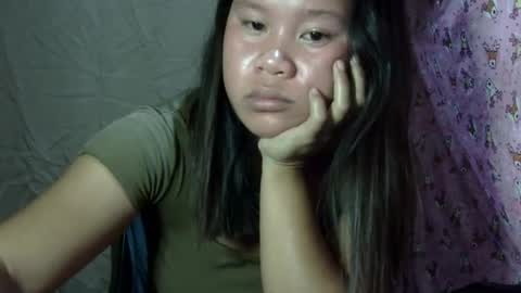 simply_y0urs online show from January 13, 6:05 pm