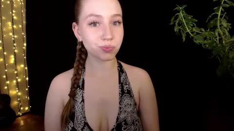 Sindi online show from October 19, 11:23 am