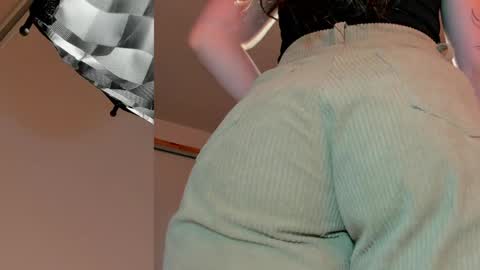 Siouxsie online show from April 14, 10:59 am