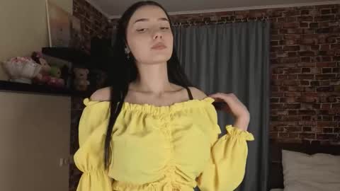 Lilly online show from March 8, 12:20 pm