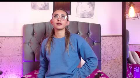 Elizabeth online show from December 29, 2:27 am