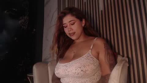 Skarleth villa online show from November 2, 12:14 am