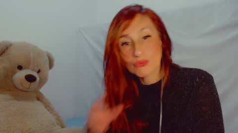 Snapshot of skarlett2072 chatting on January 21, 1:08 am Arlett online show from January 21, 1:08 am