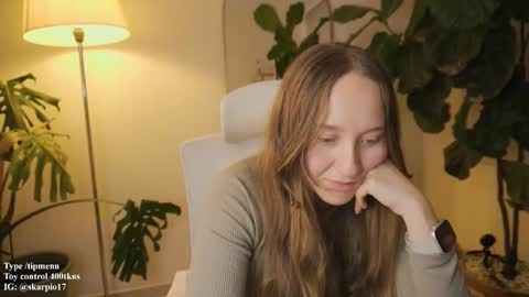 Im Scarlett  ONLINE  5pm-10pm NYC time  online show from March 7, 1:23 am