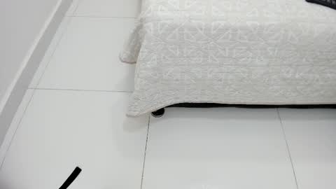 Irem Lopez online show from March 7, 11:18 am