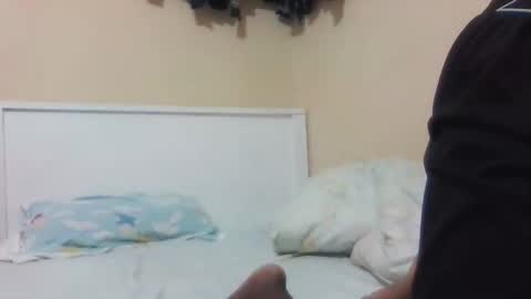 Munah online show from November 16, 7:25 pm