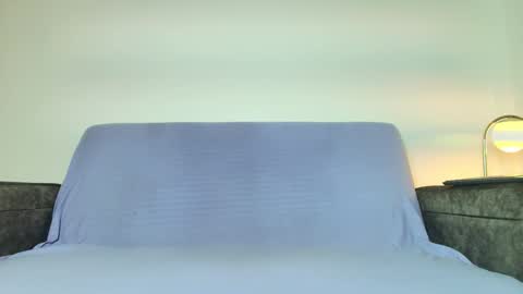 skye moore online show from September 18, 12:37 pm