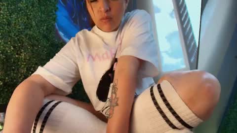 skylar__desire online show from November 22, 2:20 pm