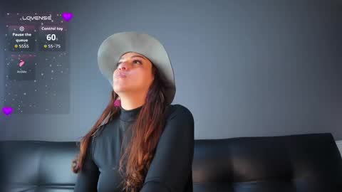 skylar__desire online show from February 4, 11:24 am