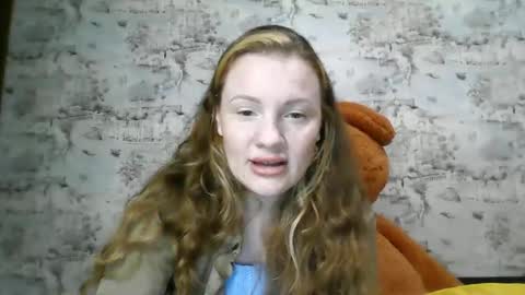 Skyler online show from November 3, 5:06 pm