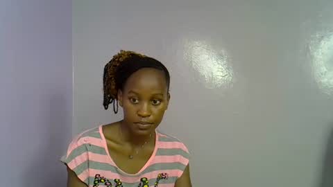 Snapshot of slim_alicia chatting on September 29, 1:27 pm Alicia online show from September 29, 1:27 pm