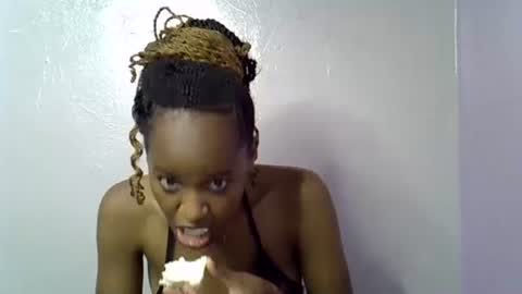 Snapshot of slim_alicia chatting on October 2, 5:40 pm Alicia online show from October 2, 5:40 pm