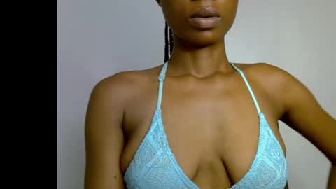 Alice online show from April 15, 7:58 pm