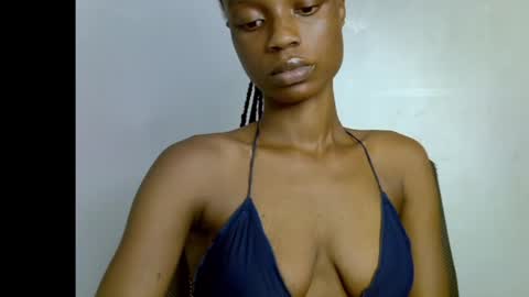 Alice online show from April 16, 8:08 pm