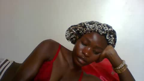 Snapshot of slimdiva chatting on October 11, 8:08 am slimdiva online show from October 11, 8:08 am