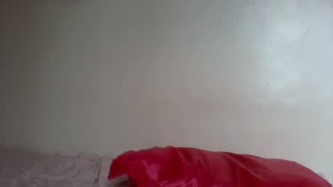 slimdiva online show from February 1, 5:39 am