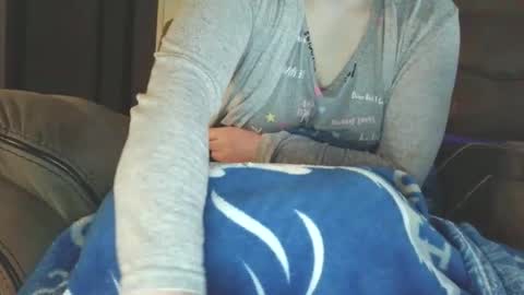 Slutty redhead3 online show from May 26, 1:05 am