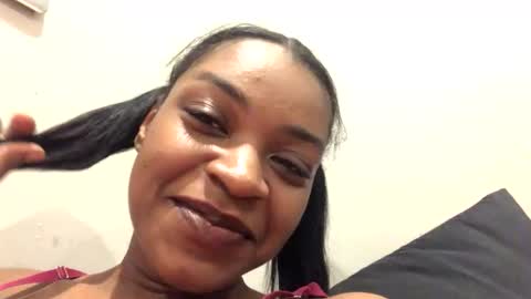 sluttyduchess1 online show from May 4, 4:16 am