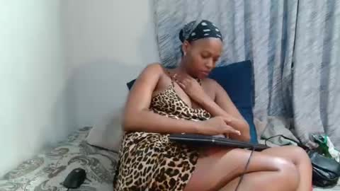 sluttykayy_ online show from March 6, 6:58 pm