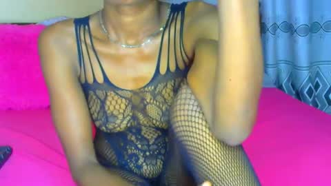 Sexyslutt online show from February 6, 8:45 pm