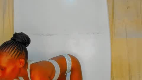 Sexyslutt online show from December 1, 8:51 am