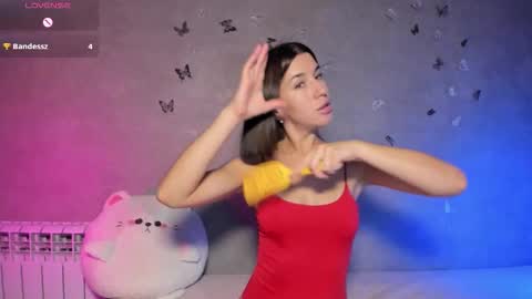 Melani online show from October 20, 8:34 pm