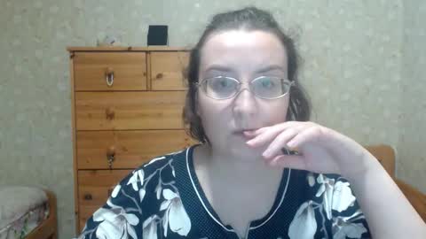 Snapshot of smart_rose chatting on October 6, 3:07 pm smart_rose online show from October 6, 3:07 pm