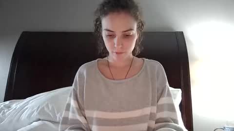 Your Fave Domme online show from December 18, 12:21 pm