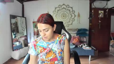 Snapshot of smilingsalor chatting on December 18, 9:08 pm SmilingSalor online show from December 18, 9:08 pm