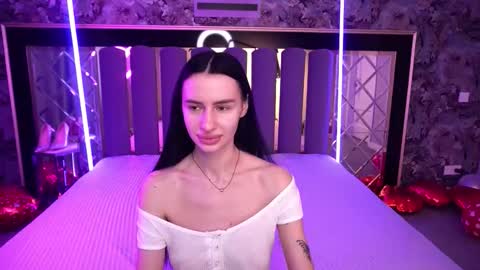 snow_whiteeex online show from February 16, 7:52 am